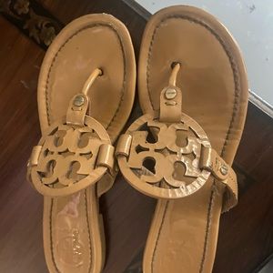 Used Tory Burch sandals size 7 see pictures for wear